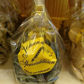 Johannessons Candyshop - Salzige Frösche - Chocolatiers & Shops Near Me - Lübeck, SH