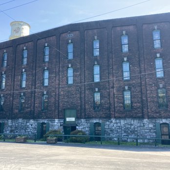 Buffalo Trace Distillery - Distilleries Near Me - Frankfort, Kentucky
