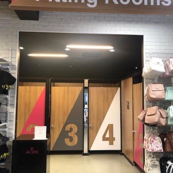 Ardene - Accessories Near Me - Brantford, Ontario Ardene - Accessories Near Me - Brantford, Ontario