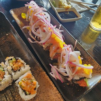 Sushi Hon - DJ Roll and spicy salmon roll - Sushi Bars Near Me - Los Angeles, California Sushi Hon - DJ Roll and spicy salmon roll - Sushi Bars Near Me - Los Angeles, California