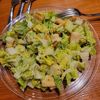Marioochi’s Pizzeria - Ceaser Salad - Pizza Near Me - Sparta, Tennessee