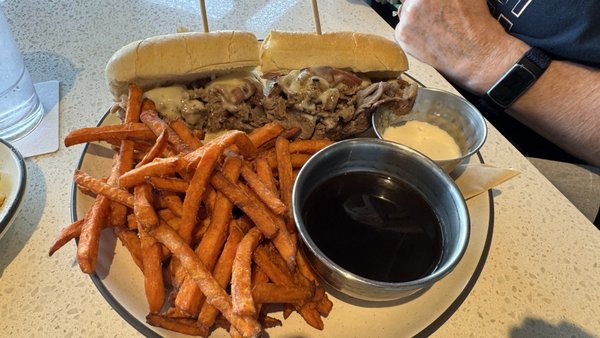 Club 27 Restaurant by null