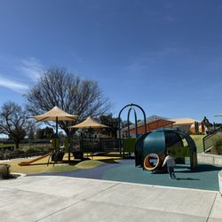 Allan Witt Park - Outdoor play area