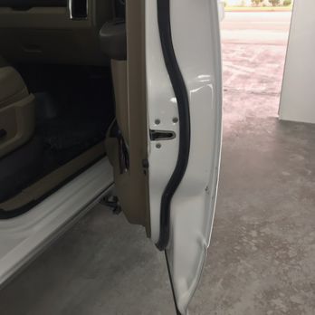 Finish EFX - Repaired PASSENGER door - Body Shops Near Me - Gardena, California Finish EFX - Repaired PASSENGER door - Body Shops Near Me - Gardena, California