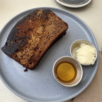 Neighbourhood Cafe Lisboa - banana bread - Cafes Near Me - Lisbon, 11 Neighbourhood Cafe Lisboa - banana bread - Cafes Near Me - Lisbon, 11