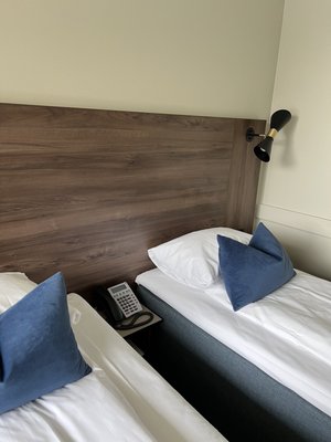 Kviknes Hotel by null