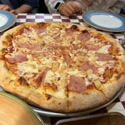 Village Pizza Restaurant - Hawaiian