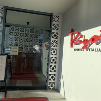 Rigo - Entrance - Spanish Near Me - Honolulu, Hawaii