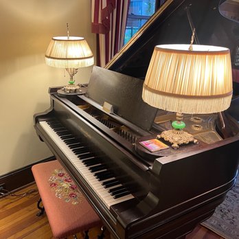 Double Oaks Bed & Breakfast - Bed & Breakfast Near Me - Greensboro, North Carolina