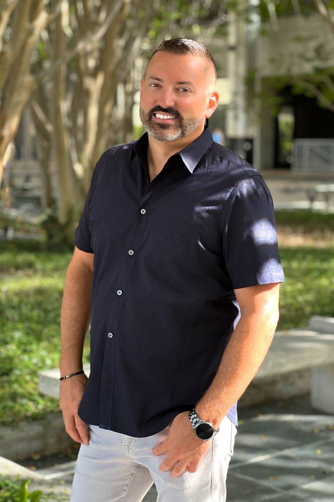 PETER DUS JR REALTOR Contact Agent 360 Central Ave, St. Petersburg