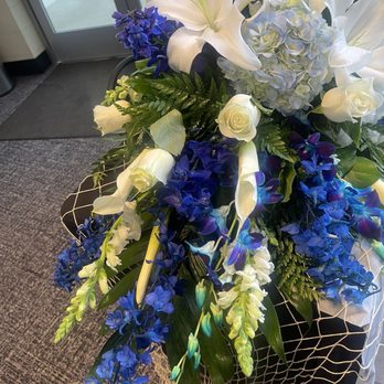 Wedding Flowers 4 Less - Wedding Planning Near Me - La Mirada, California Wedding Flowers 4 Less - Wedding Planning Near Me - La Mirada, California