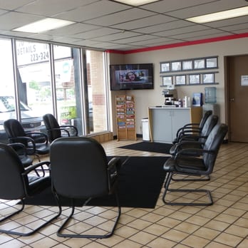 Grismer Tire & Auto Service - The waiting room at Patterson - Tires Near Me - Dayton, Ohio Grismer Tire & Auto Service - The waiting room at Patterson - Tires Near Me - Dayton, Ohio