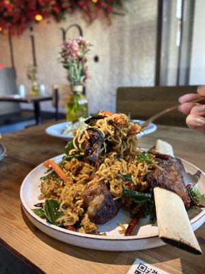 Glin Thai Bistro by null