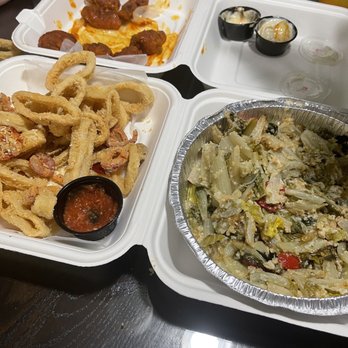 Old School Bar & Grill - Calamari, greens, boneless wings - Bars Near Me - Utica, New York Old School Bar & Grill - Calamari, greens, boneless wings - Bars Near Me - Utica, New York