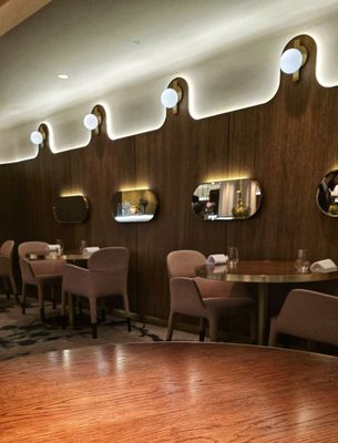 Glovers Alley by Andy McFadden by null