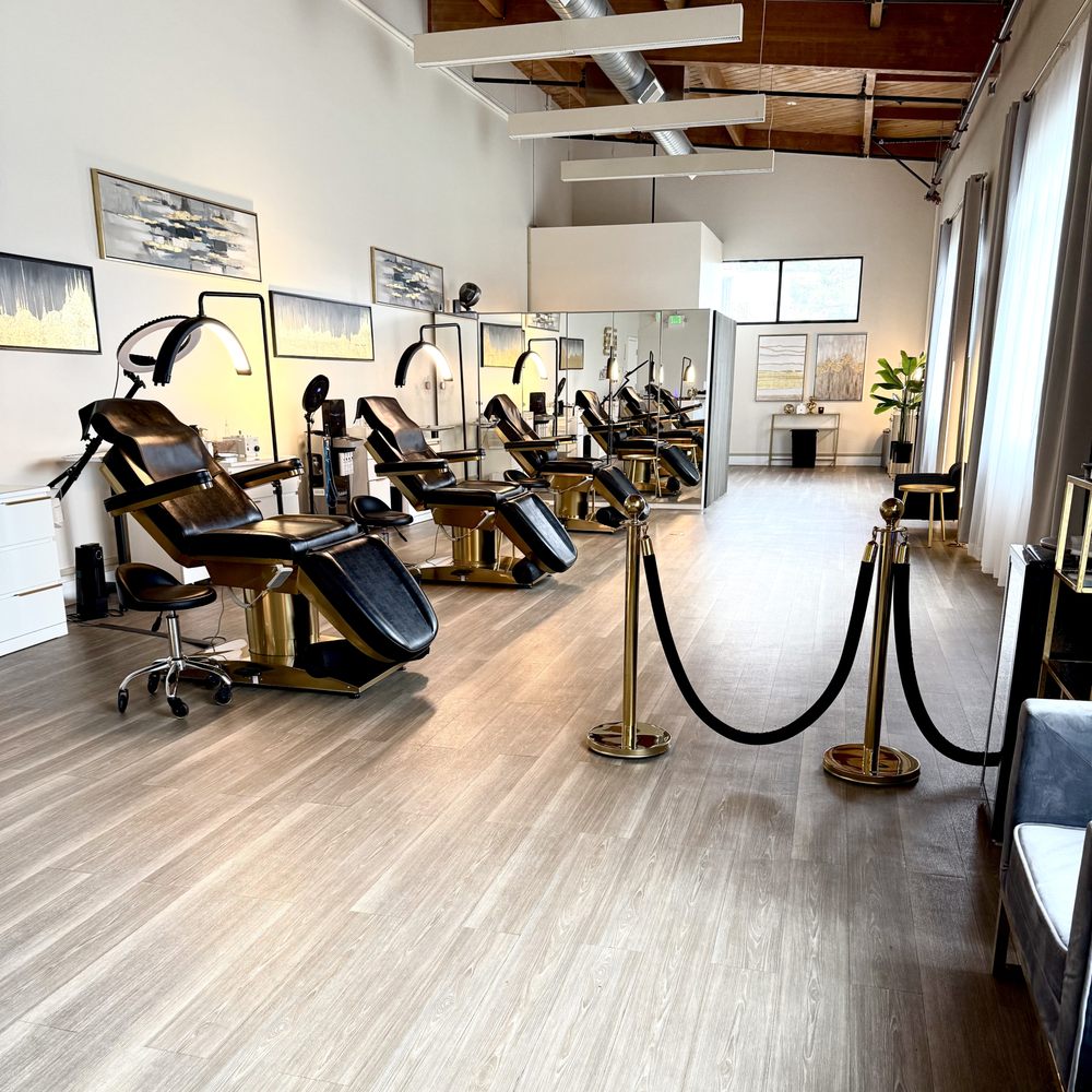 Browlissima Beauty Logo