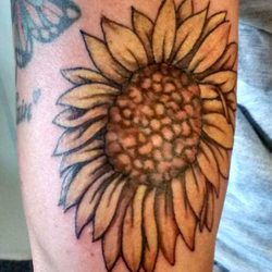 Tha Flatlinerz Allstarz Tattoo Family