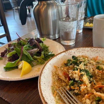 First Watch - Pesto quinoa bowl and fresh greens - Breakfast & Brunch Near Me - Louisville, Kentucky First Watch - Pesto quinoa bowl and fresh greens - Breakfast & Brunch Near Me - Louisville, Kentucky