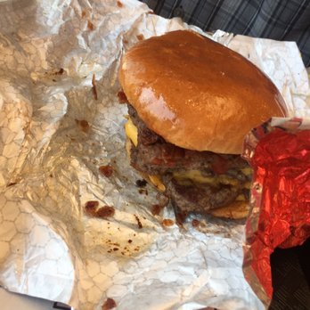 Wendy's - Burgers Near Me - Eugene, Oregon