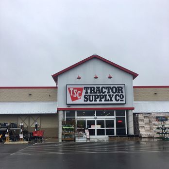 Tractor Supply - Pet Stores Near Me - Orange, Connecticut