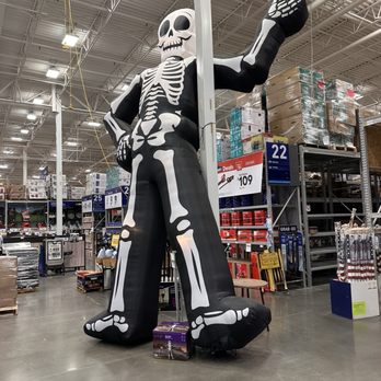 Lowe's Home Improvement - 9.14.2025 - Hardware Stores Near Me - Hobbs, New Mexico
