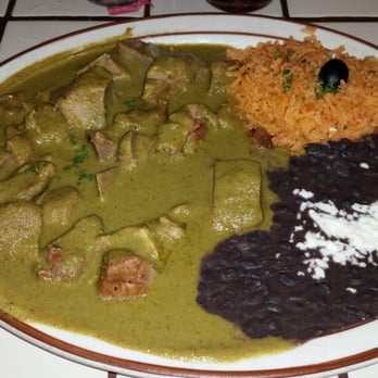 La Cabañita - Pork in green mole sauce - Mexican Near Me - Glendale, California La Cabañita - Pork in green mole sauce - Mexican Near Me - Glendale, California