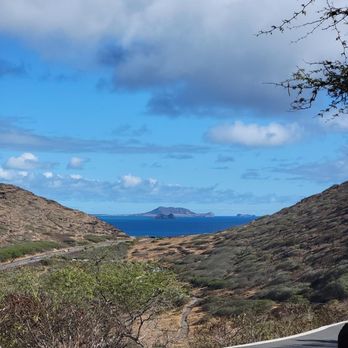 Makapu'u Point Lighthouse Trail - Hiking Near Me - Honolulu, Hawaii