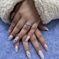 Julie's Nail Salon