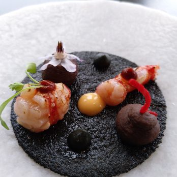 Annua - Taco de maíz azul y carabinero - Signature Cuisine Near Me - Cantabria, S Annua - Taco de maíz azul y carabinero - Signature Cuisine Near Me - Cantabria, S