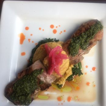 Los Buenos Díaz - Lamb loin with polenta - Mexican Near Me - Bensenville, Illinois Los Buenos Díaz - Lamb loin with polenta - Mexican Near Me - Bensenville, Illinois