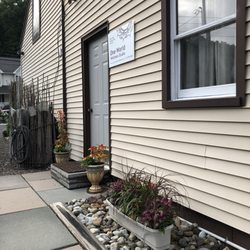 One World Wellness and Yoga Collective - Walking up to entrance from back lot