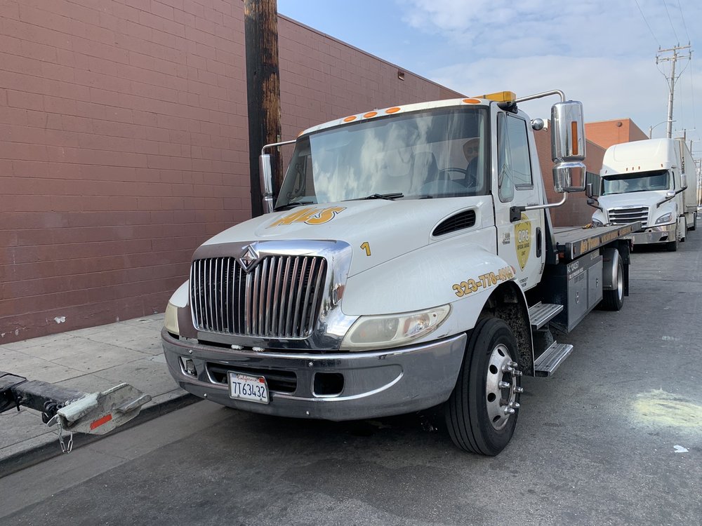 AL’S TOWING Updated August 2024 21 Photos & 25 Reviews 6180 S St