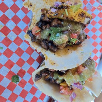 Salsa Verde Restaurant - I got the La Pastor off their holiday menu. - Mexican Near Me - Tucson, Arizona