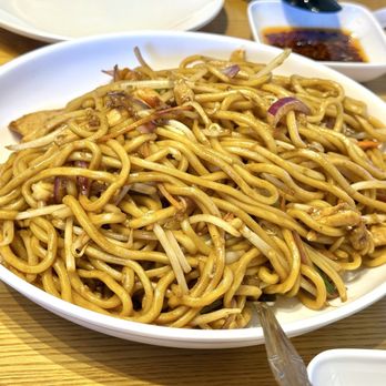 88 Bao Bao - Chicken chow mein - Dim Sum Near Me - Roseville, California