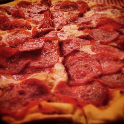 Pizzutos by null