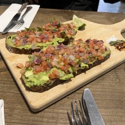Tartine Au Saumon