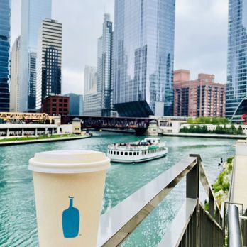 Blue Bottle Coffee - Wolf Point - New Orleans- style Iced Coffee with the river view! - Coffee & Tea Near Me - Chicago, Illinois