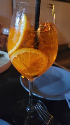 Lewis & Main Restaurant & Bar by null