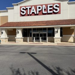 Staples - Exterior