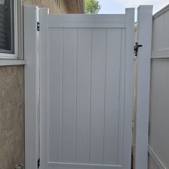 Supreme Fence - Front view of vinyl gate - Fences & Gates Near Me Supreme Fence - Front view of vinyl gate - Fences & Gates Near Me