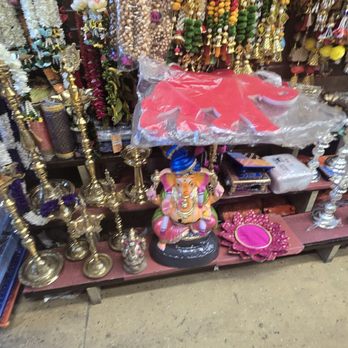 Vivek Flowers - Gift Shops Near Me - Edison, New Jersey