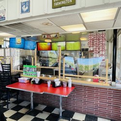 B's Drive Inn