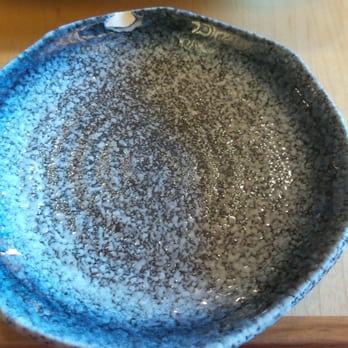Hare & Tortoise - Chipped plate. - Sushi Bars Near Me - London, XGL Hare & Tortoise - Chipped plate. - Sushi Bars Near Me - London, XGL