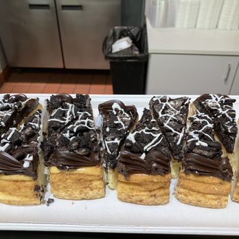 Fortuna Bakery - Bakeries Near Me - Orlando, Florida