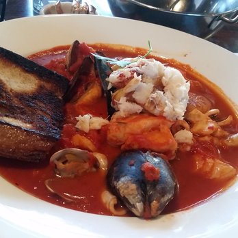 Scoma's Restaurant - Lazy Man's Cioppino - Seafood Near Me - San Francisco, California Scoma's Restaurant - Lazy Man's Cioppino - Seafood Near Me - San Francisco, California