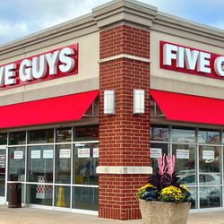 Five Guys - Entrance to the Five Guys Restaurant at 17852 Halsted St. in Homewood, Illinois.