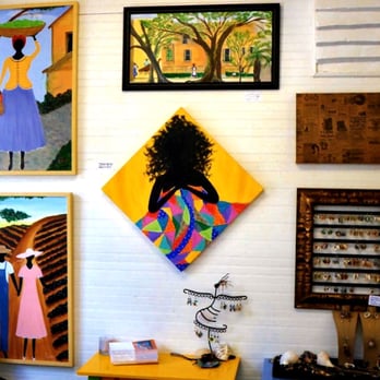 Gullah Living - Inside the studio - Art Galleries Near Me - Savannah, Georgia Gullah Living - Inside the studio - Art Galleries Near Me - Savannah, Georgia