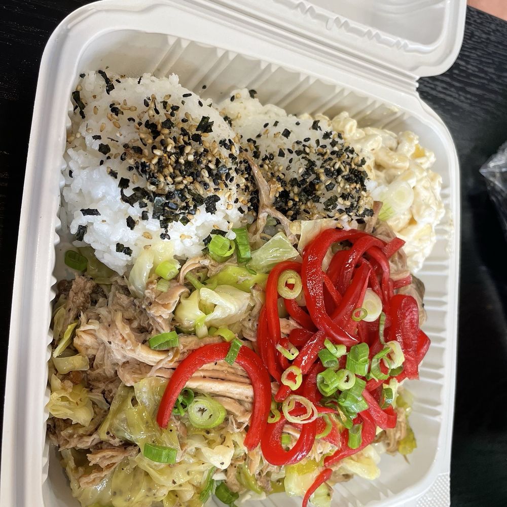 Diamond Head General Store - Kalua pork and cabbage plate - Hawaiian Near Me - San Bruno, California Diamond Head General Store - Kalua pork and cabbage plate - Hawaiian Near Me - San Bruno, California