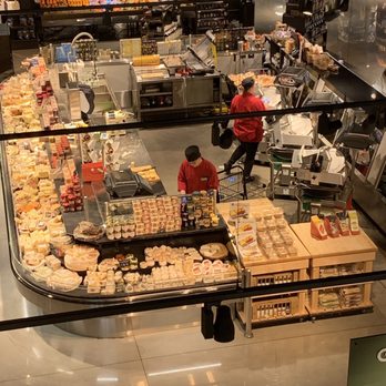 Harmons Neighborhood Grocer - Cheese counter - Grocery Near Me - Lehi, Utah