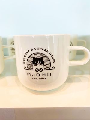 Mjomii Dessert & Coffee House by null